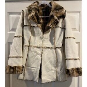 Bebe Vintage 90s Jacket In excellent condition Size Medium Faux Suede & Fur